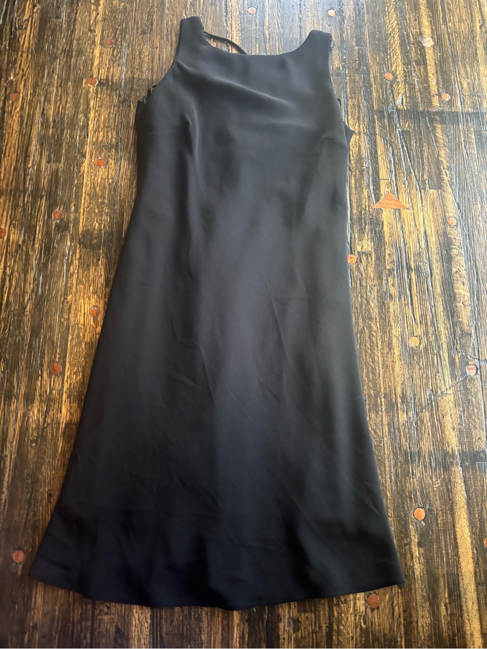 Jones Wear Black Midi Slip Dress